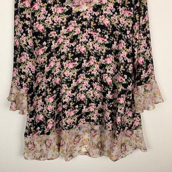 Topshop Black Floral Ruffled Bell Sleeve‎ Dress - Picture 5 of 8